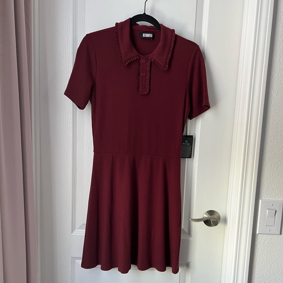 Reformation Garnet Tennis dress - Picture 6 of 8